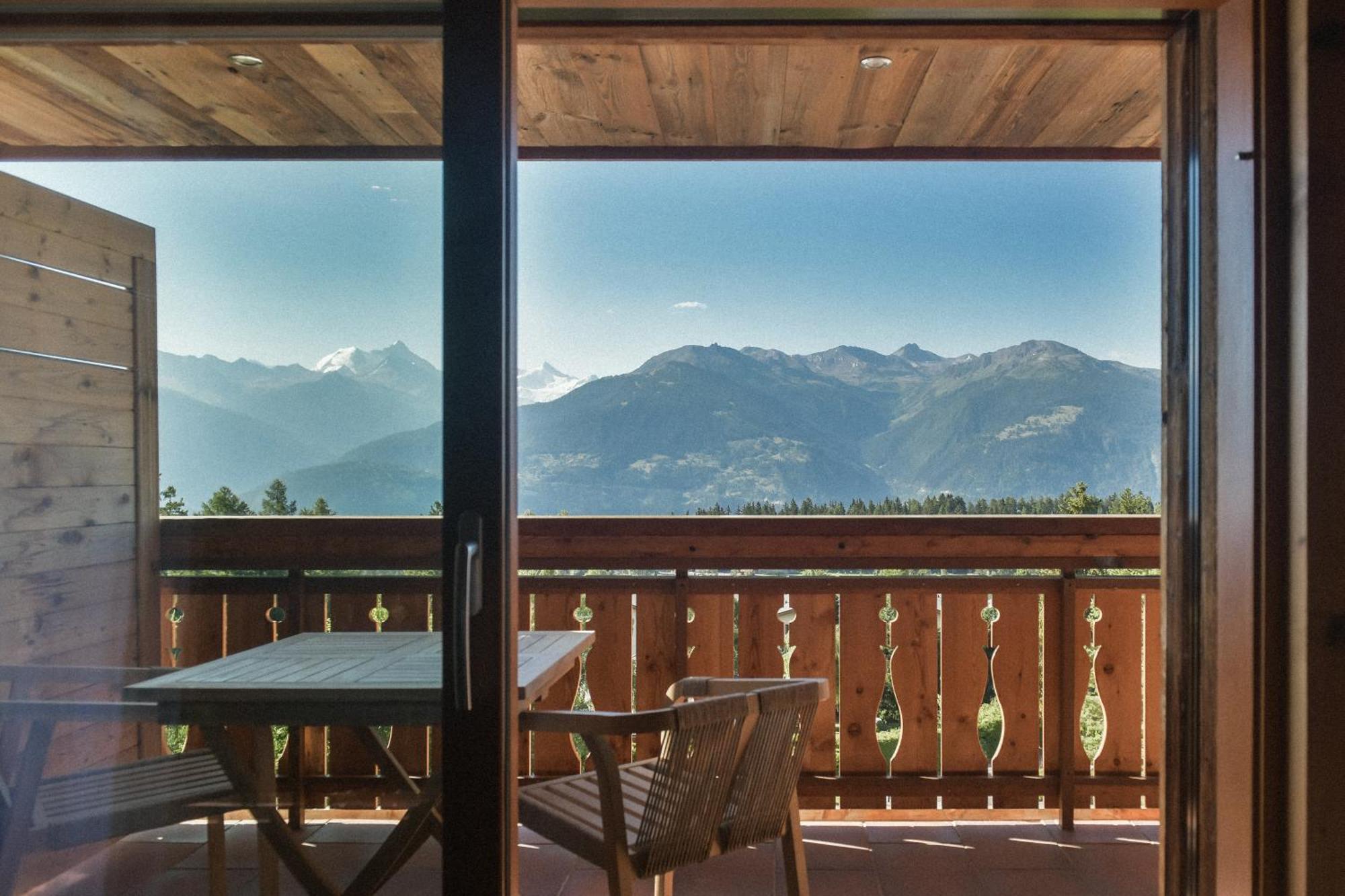 Aida Hotel & Spa - "Adults Only" Relais & Chateaux Crans-Montana Exterior foto